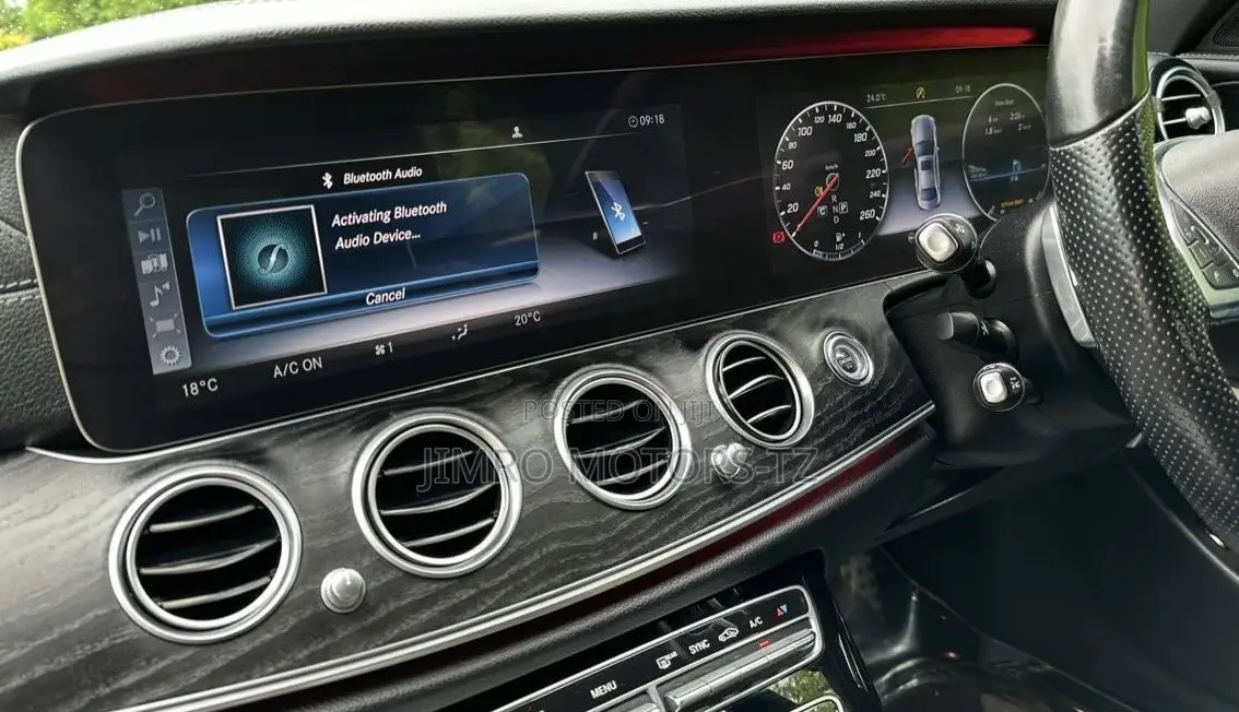 Mercedes-Benz E250 2017 White