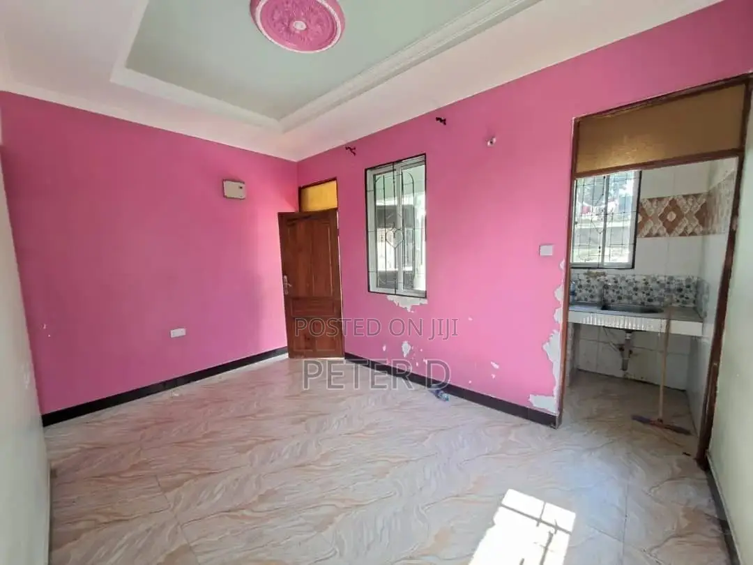 1bdrm Apartment in Kimara for rent