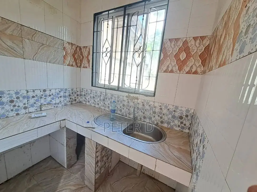 1bdrm Apartment in Kimara for rent