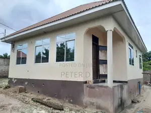 3bdrm House in Kinyerezi, Tabata for sale