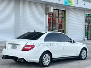 Mercedes-Benz C-Class 2010 White