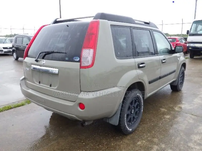 Nissan X-Trail 2006 Burgundy