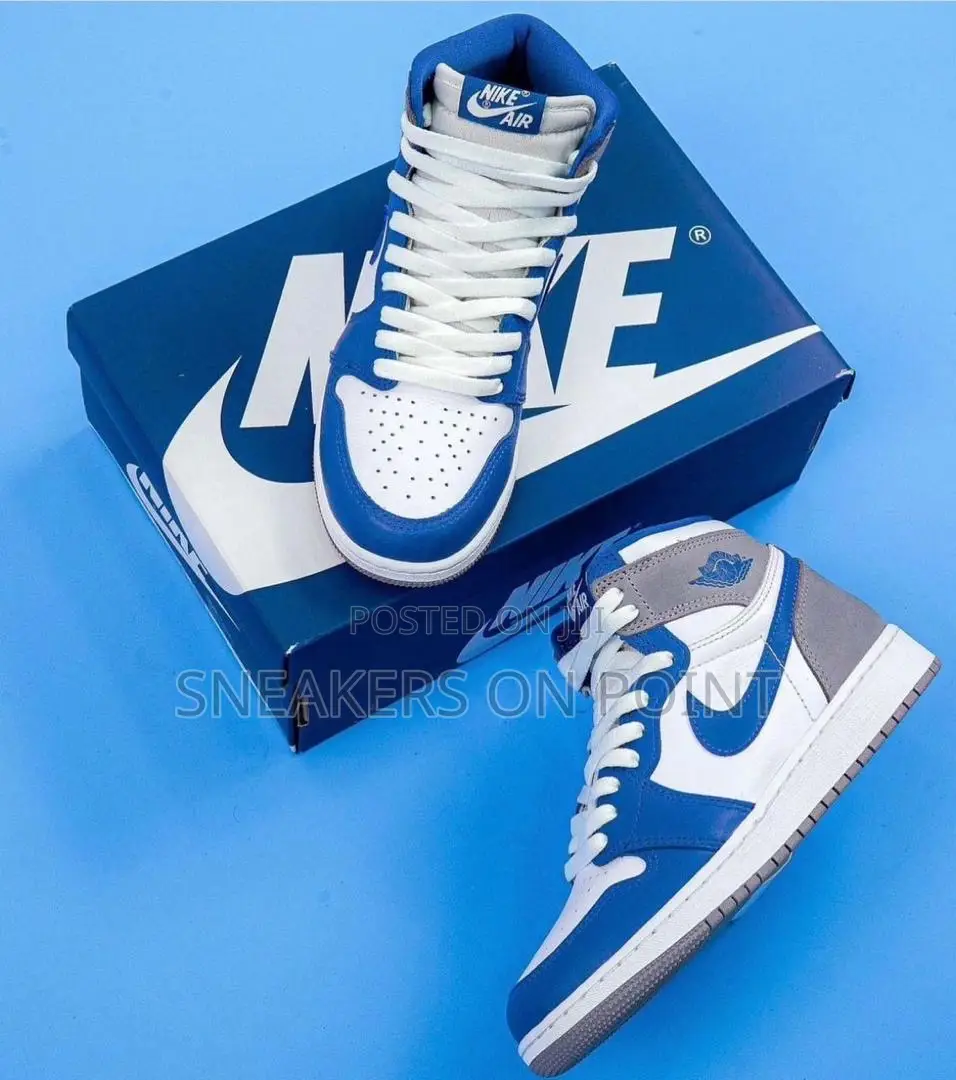 Nike Air Jordan 1