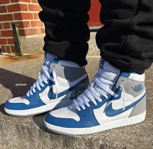 Nike Air Jordan 1