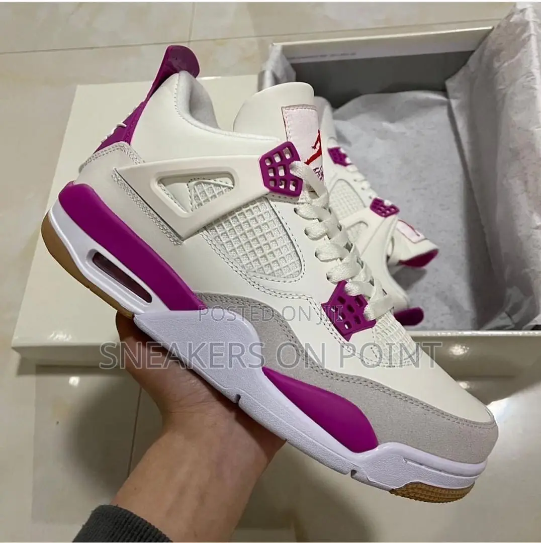 Brand: Jordan 4