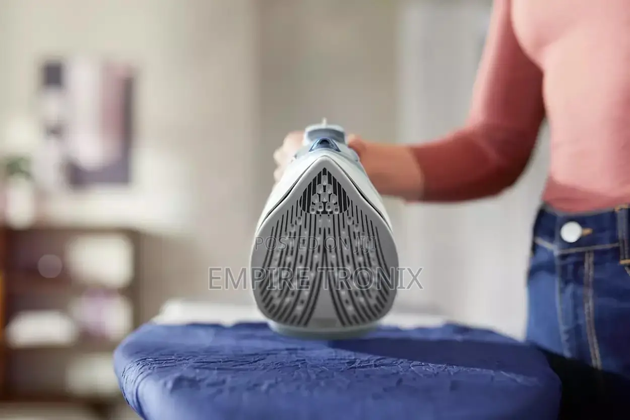Philips DST5020/26 Steam Iron, 2400 W, Blue
