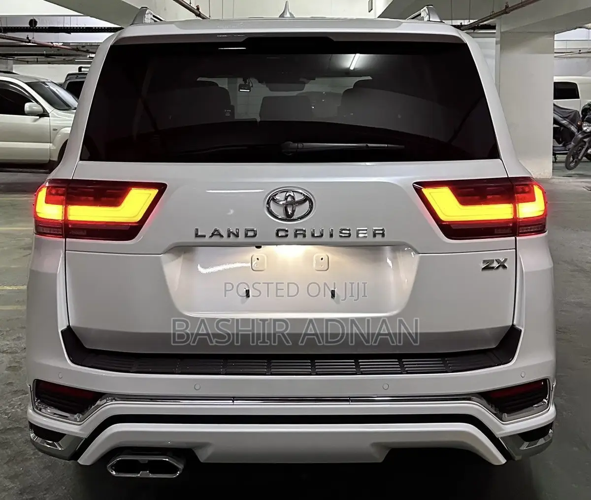 Toyota Land Cruiser 3.3 DT 2022 White