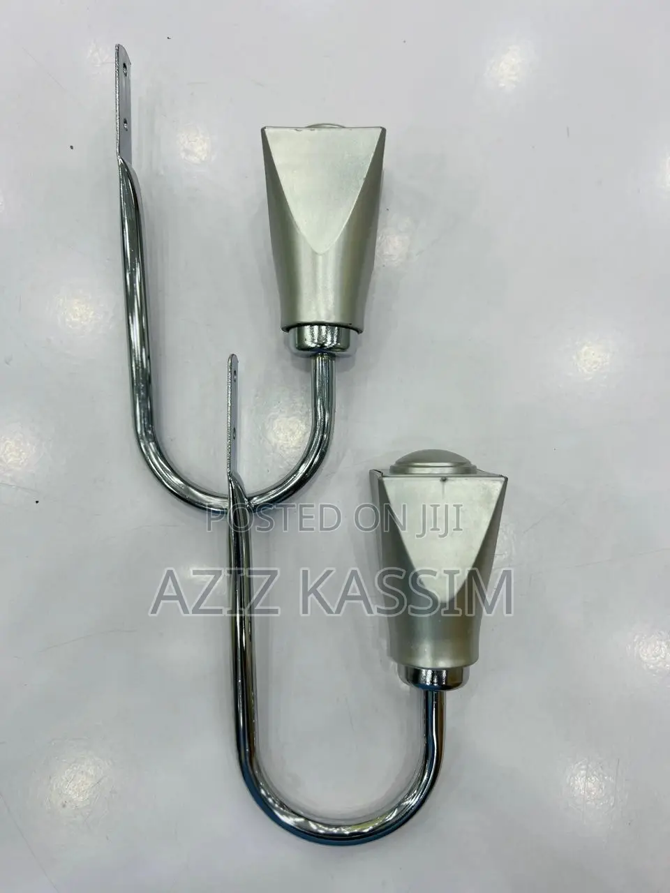 Curtain Hooks Alluminium Material.