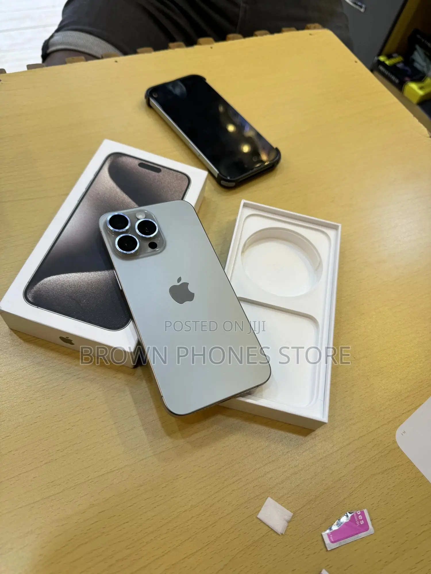 New Apple iPhone 15 Pro Max 256 GB