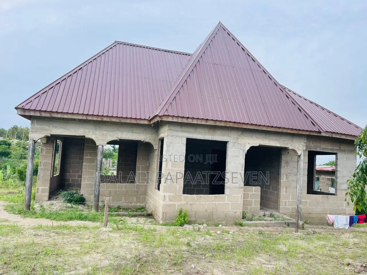 3bdrm House in Dalalipapaatzseven, Bunju for sale