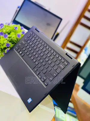 Laptop Dell Latitude 3390 8GB Intel Core I3 SSD 256GB