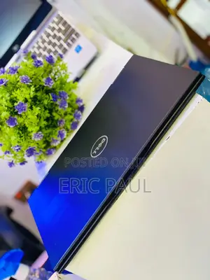 Laptop Dell Latitude 3390 8GB Intel Core I3 SSD 256GB