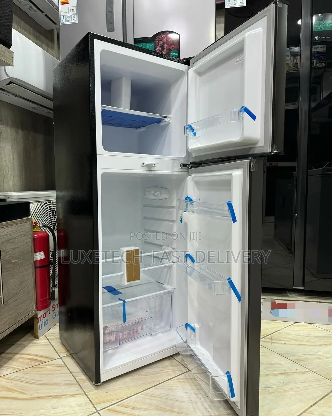 Silverdom Refrigerator 138 Litres
