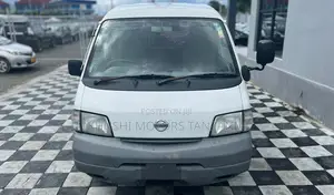 Photo - Nissan Vanette 2006 White