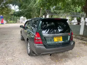 Subaru Forester 2005 Green