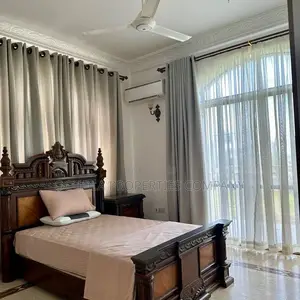 Furnished 4bdrm Villa in Masaki for rent