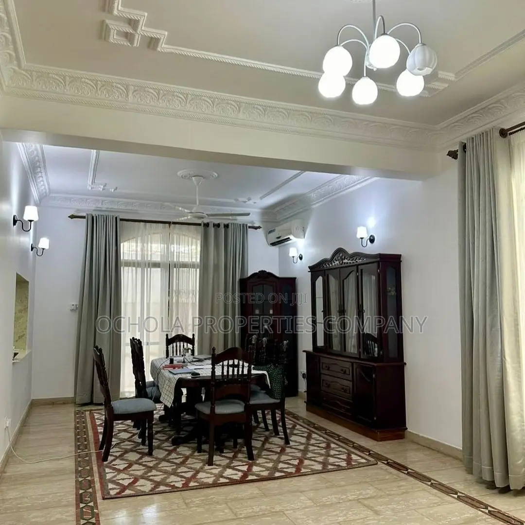 Furnished 4bdrm Villa in Masaki for rent