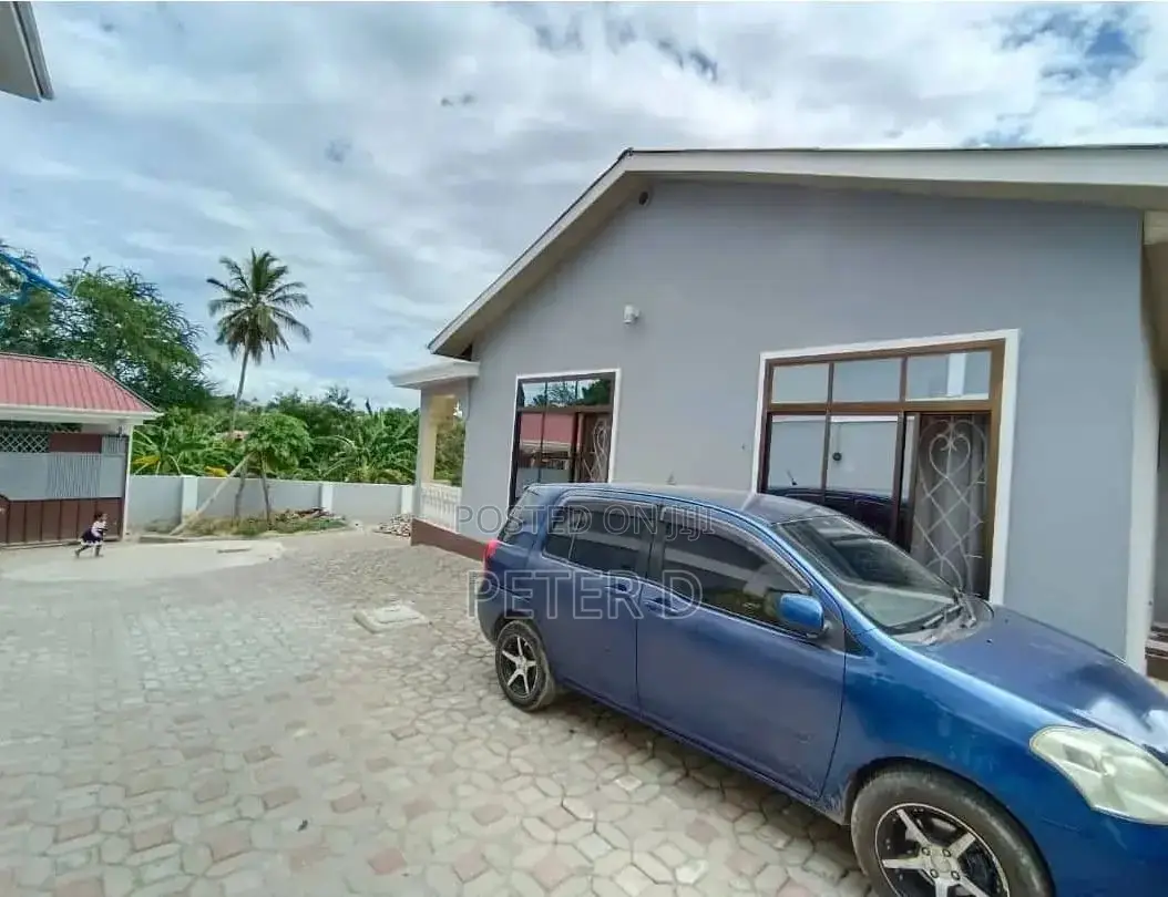 2bdrm Apartment in Kimara for rent