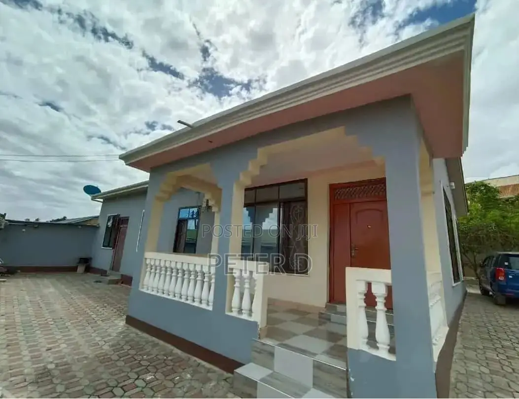 2bdrm Apartment in Kimara for rent