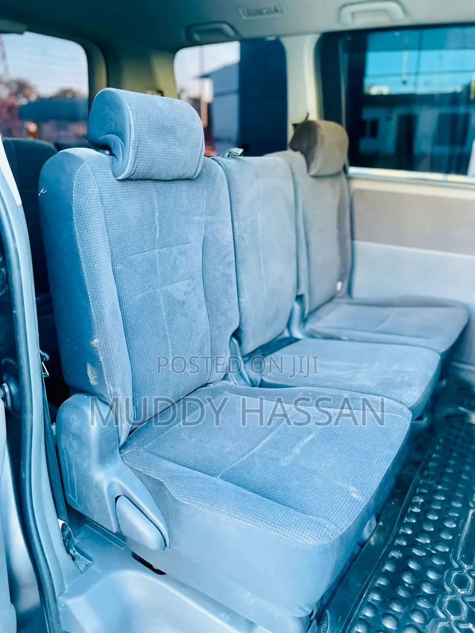 Toyota Noah 2010 Gray
