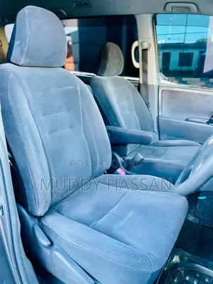 Toyota Noah 2010 Gray