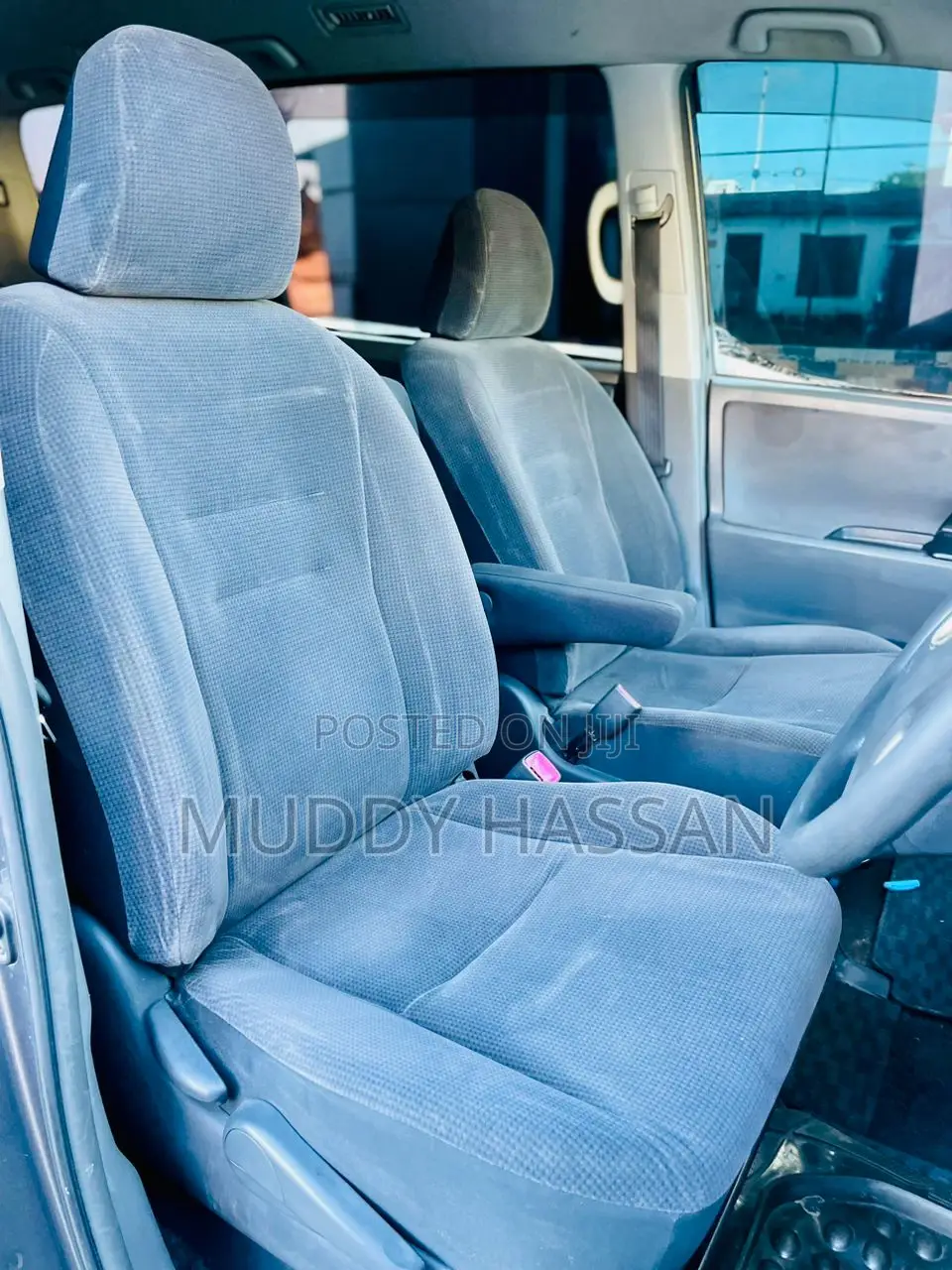 Toyota Noah 2010 Gray
