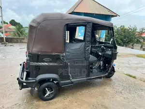 Photo - TVS 2023 Black