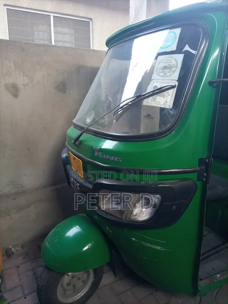 TVS Apache 160 4V 2021 Green