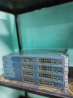 Cisco 2960/3560/3750 Poe 24 Ports
