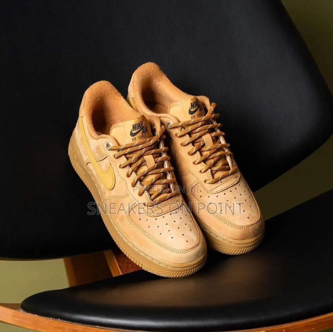 Nike Air Force 1