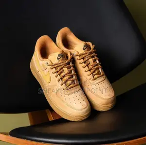 Nike Air Force 1