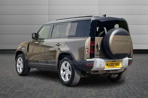 Land Rover Defender 2020 Gold
