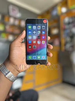 Apple iPhone 6 Plus 64 GB Silver