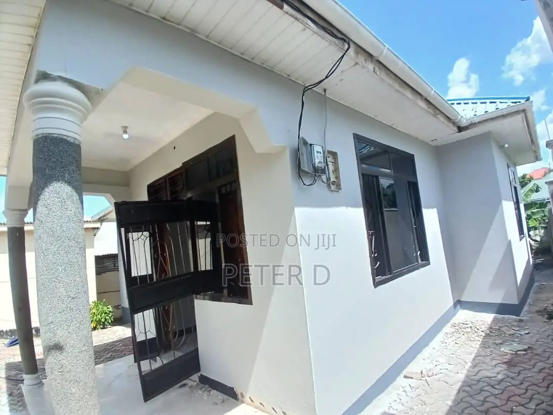 3bdrm House in Mbezi for sale