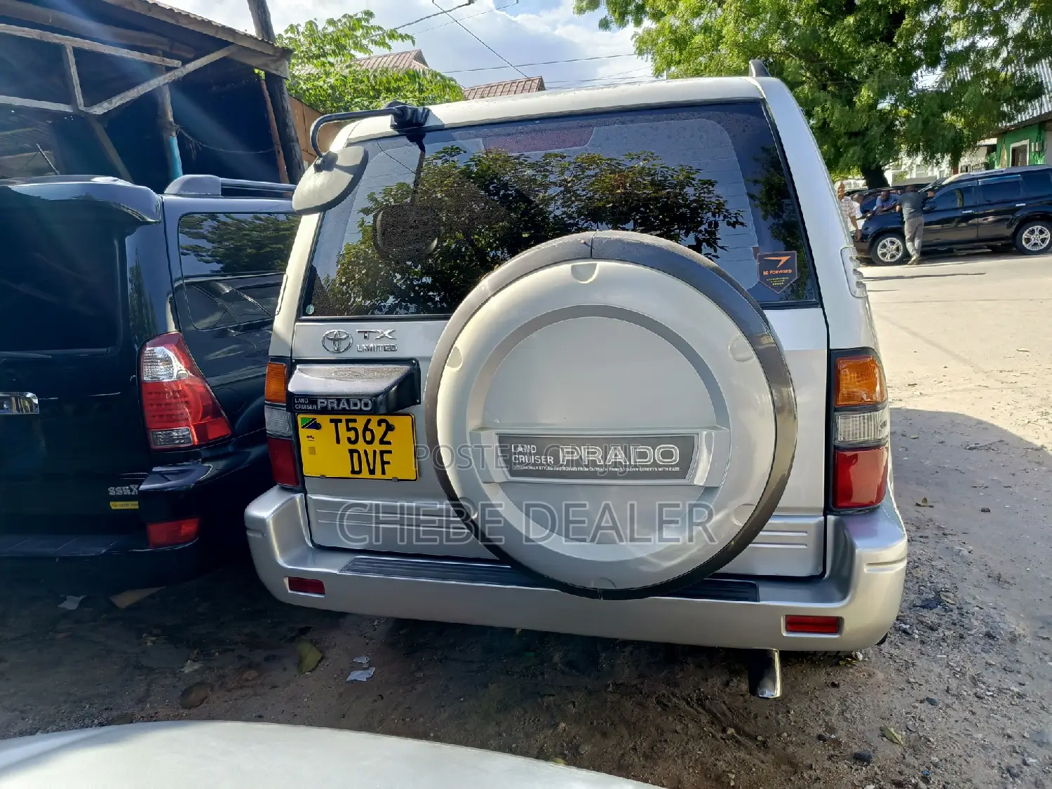 Toyota Land Cruiser 2005 Silver