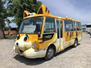Mitsubishi Fuso Rosa 2003 Yellow