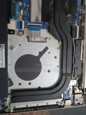 Fundi Wakutengeneza Computer Aina Zote