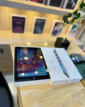 Apple iPad Air 32 GB Gray