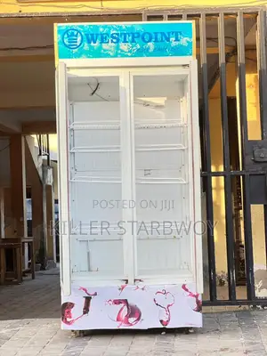 Display Fridge Kampuni West Point