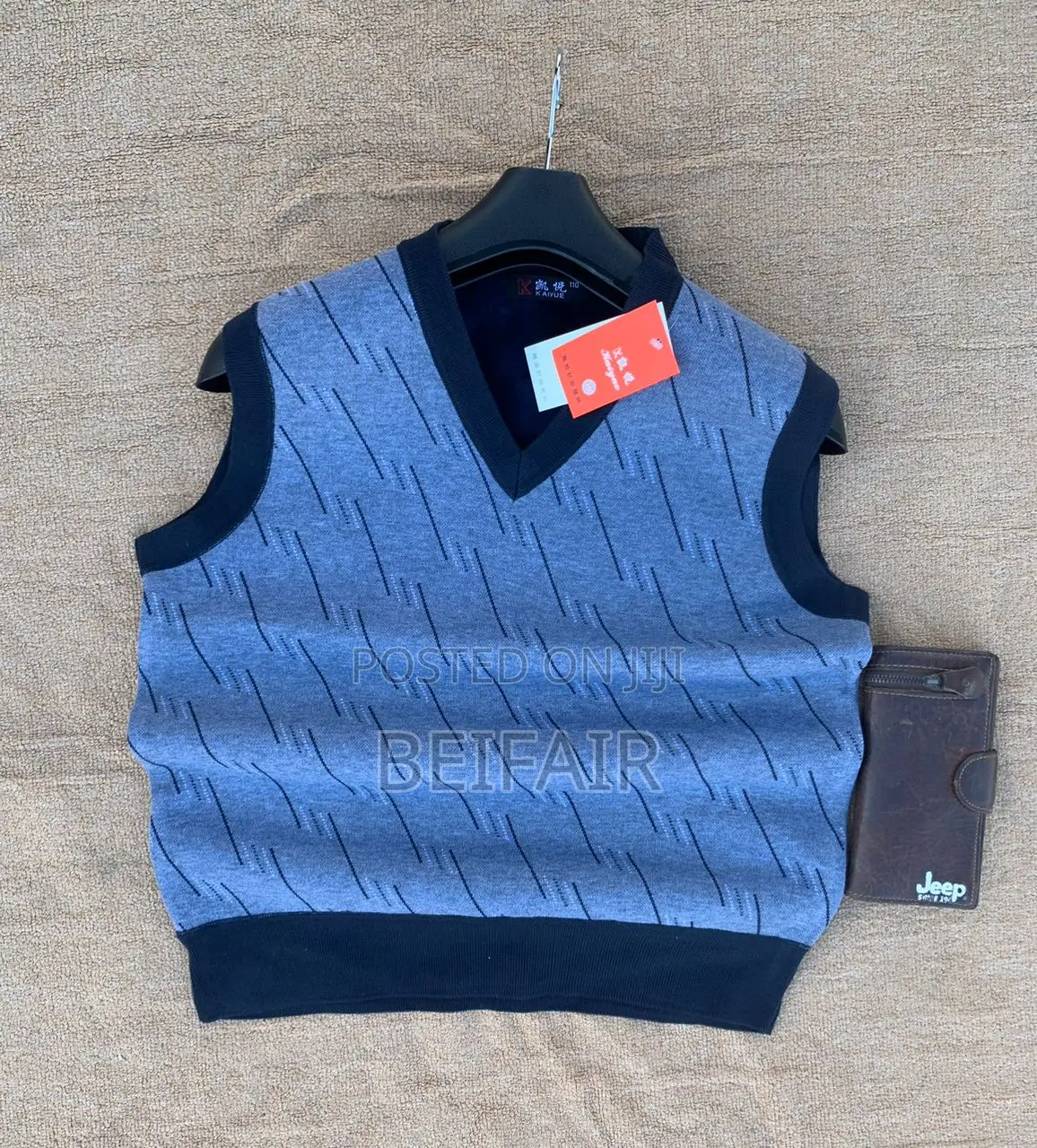 Vizibao Vya Masweta | Sweaters | Sleeveless Sweaters