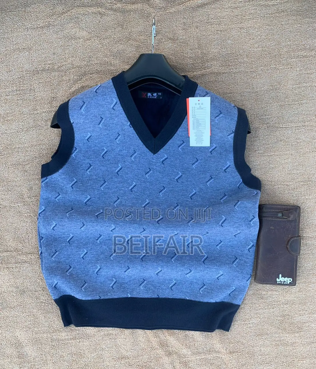 Vizibao Vya Masweta | Sleeveless Sweaters | Sweaters