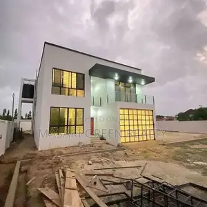4bdrm Mansion in Mbweni, Kinondoni for sale