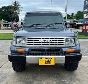 Toyota Land Cruiser Prado 2000 Gray