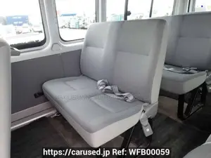 Toyota HiAce 2005 Silver