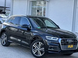 Audi Q5 2017 Black