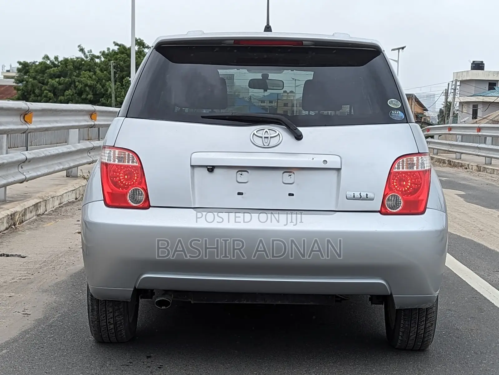 Toyota IST 2006 Silver