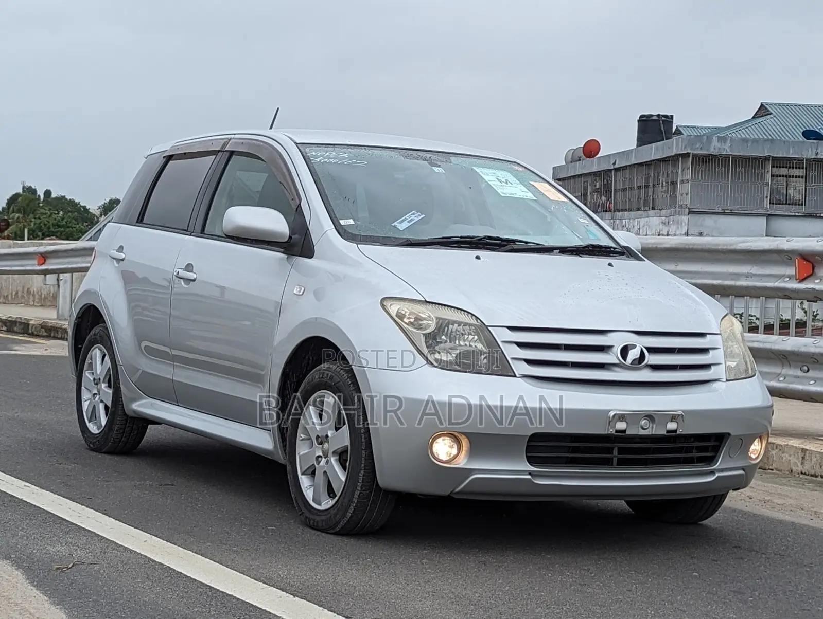 Toyota IST 2006 Silver