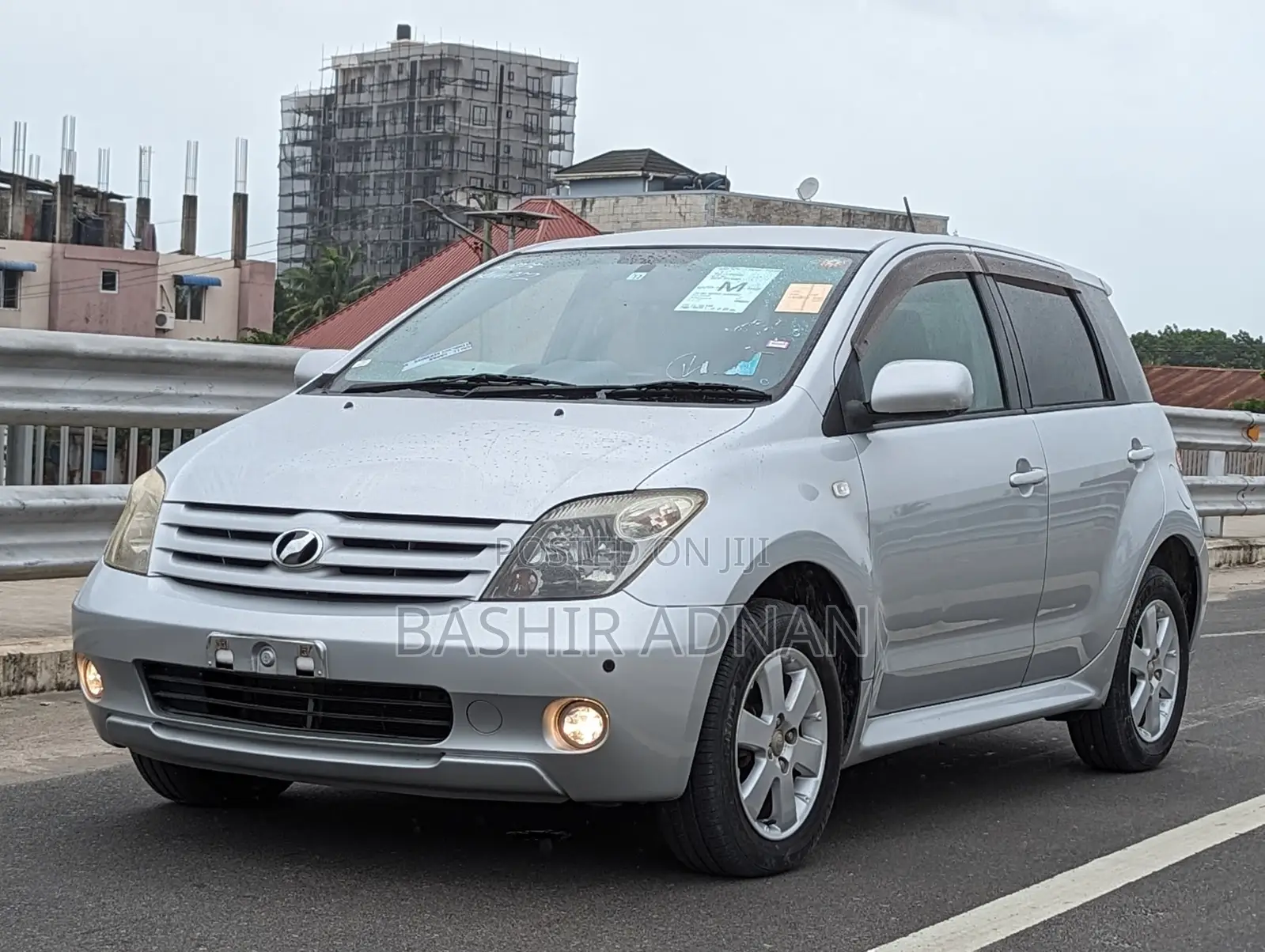 Toyota IST 2006 Silver