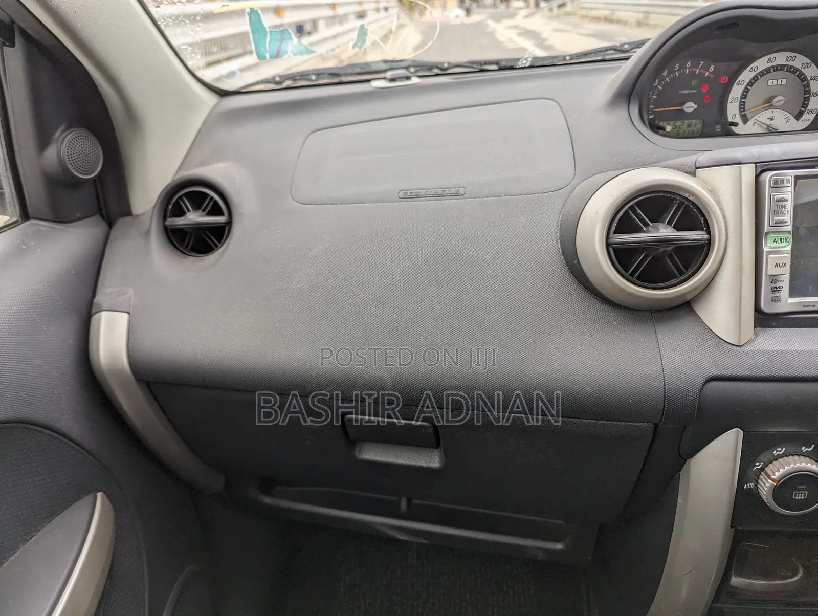 Toyota IST 2006 Silver
