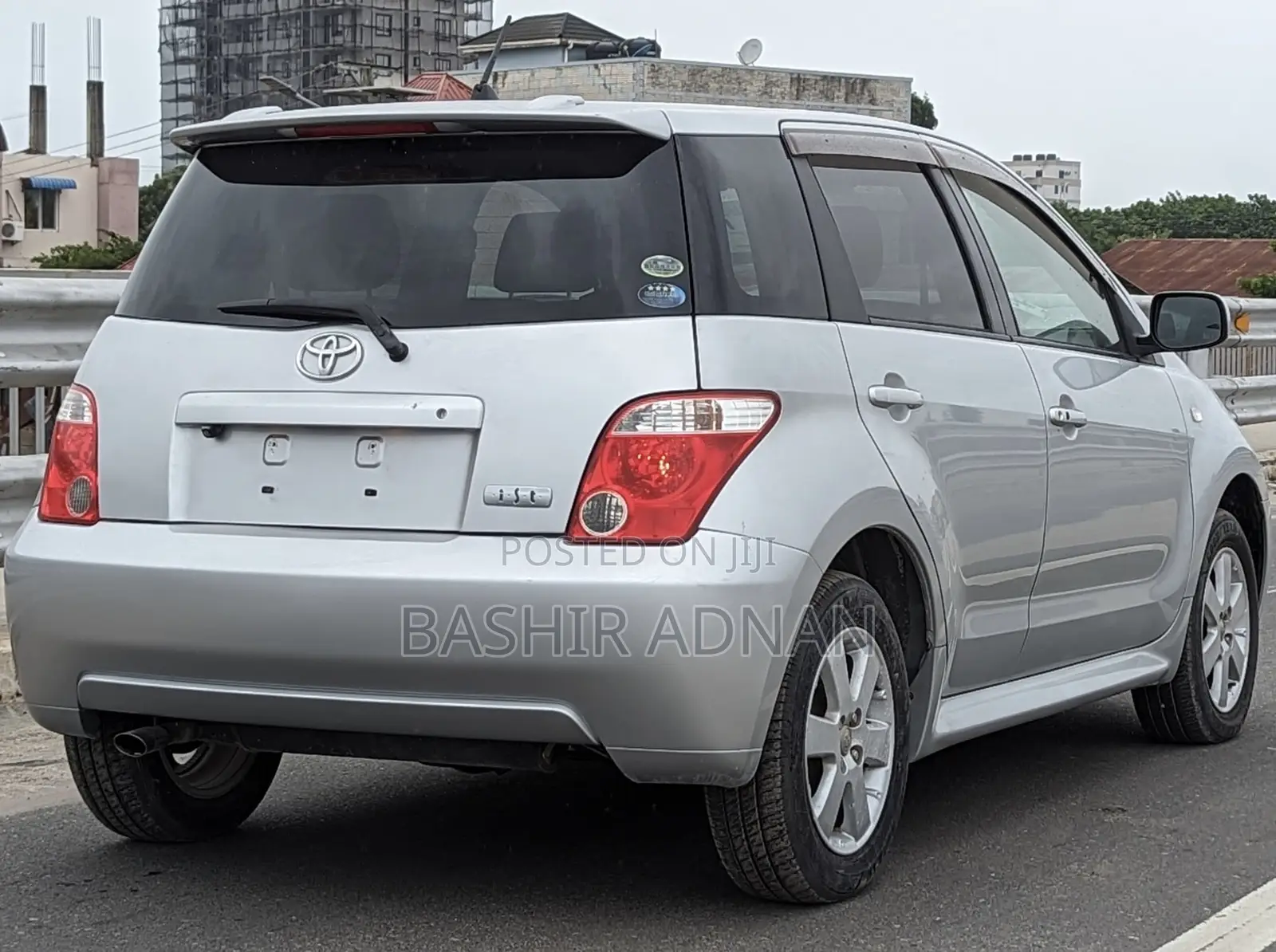 Toyota IST 2006 Silver